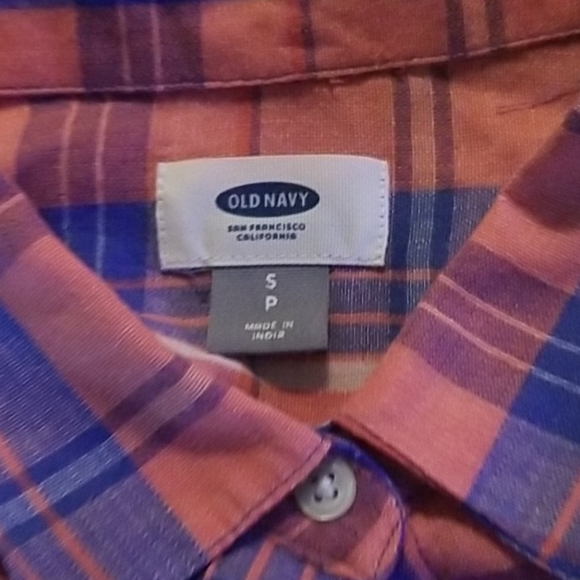Old Navy Oversized Button Up - SZ S - Picture 2 of 6